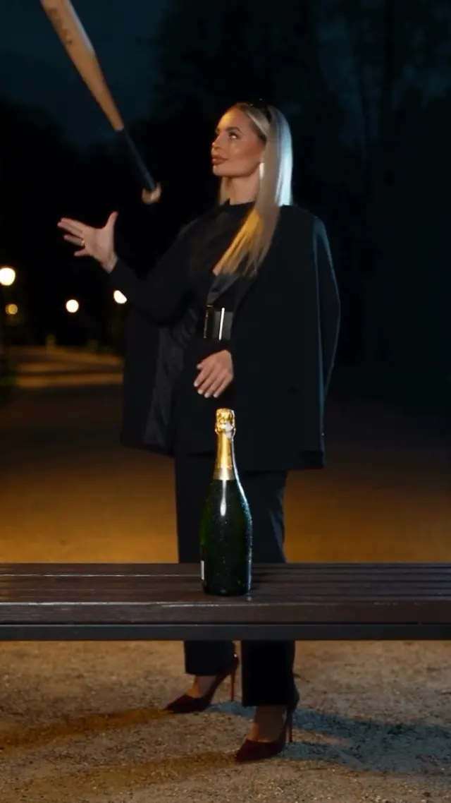 Champagne Smash Celebration AI Video: example 1